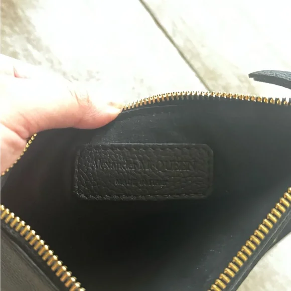 Alexander McQueen Black Leather Wristlet Bag - Picture 3 of 4